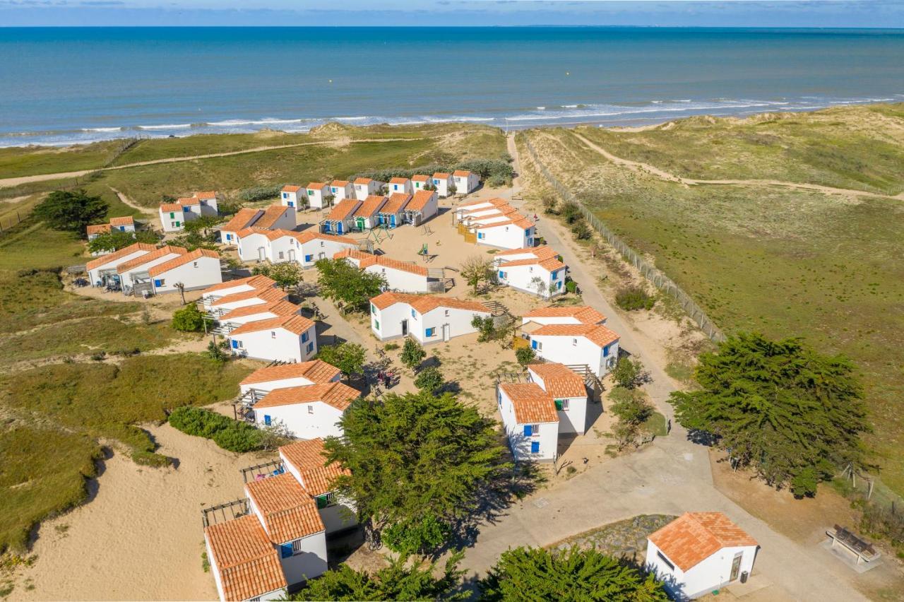 Village Vacances Le Petit Bec Сент-Илер-де-Рье Экстерьер фото